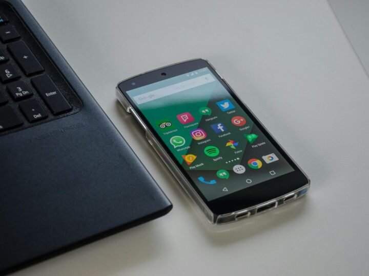 Como vender pelo WhatsApp: O guia completo para 2025