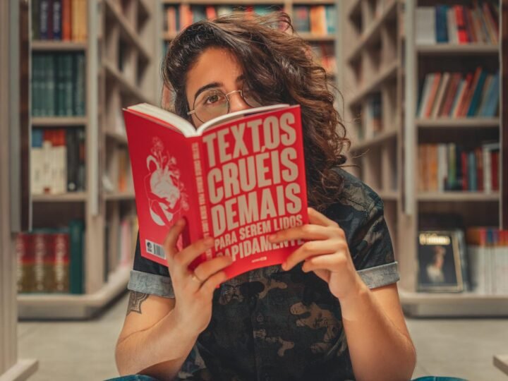 Domine a Leitura: O Guia Completo para Criar o Hábito e Ler Mais Livros em Menos Tempo