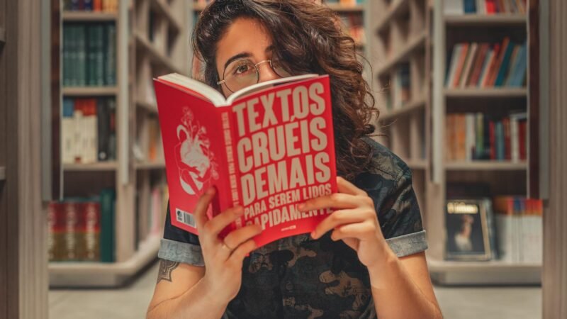 Domine a Leitura: O Guia Completo para Criar o Hábito e Ler Mais Livros em Menos Tempo