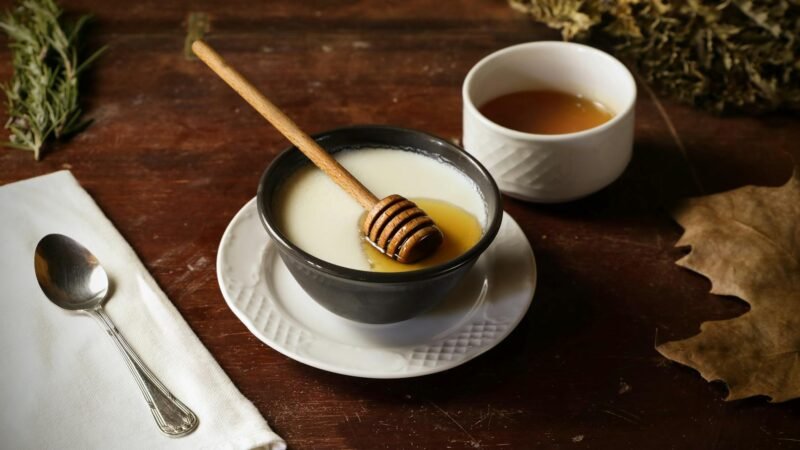 Iogurte Caseiro Cremoso com Apenas 2 Ingredientes: O Guia Definitivo para Fazer o Seu!