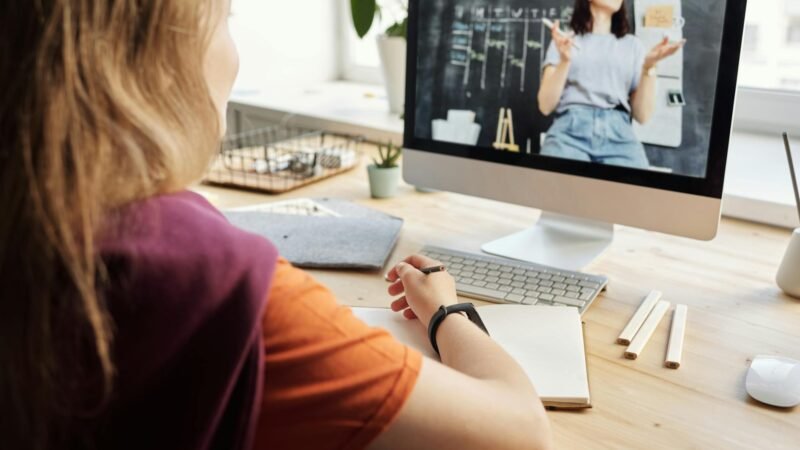 Turbine Seu Currículo: Cursos Online Gratuitos com Certificado Reconhecido