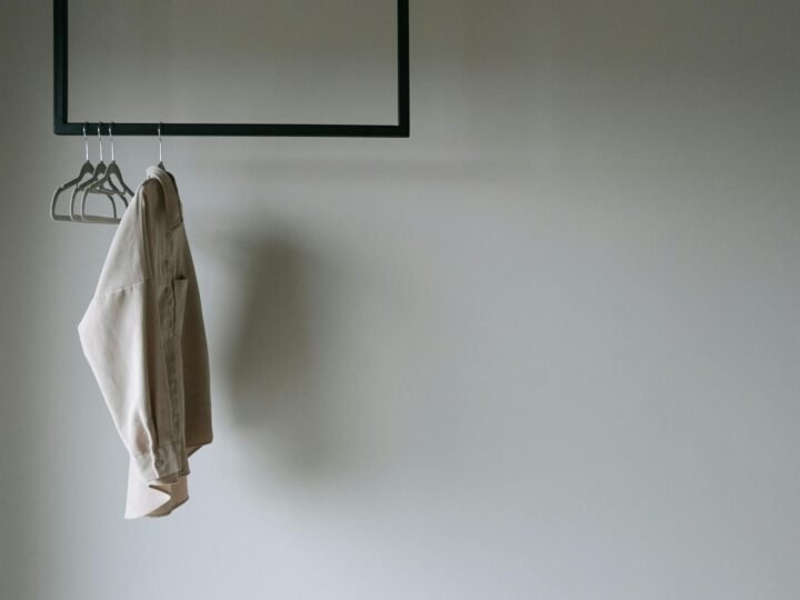 Minimalismo na Prática: Adote o Estilo de Vida com Menos e Conquiste Mais Felicidade