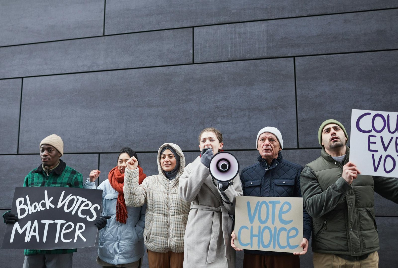 O Papel Decisivo dos Jovens nas Eleições 2026: A Nova Geração Moldando o Futuro do Brasil