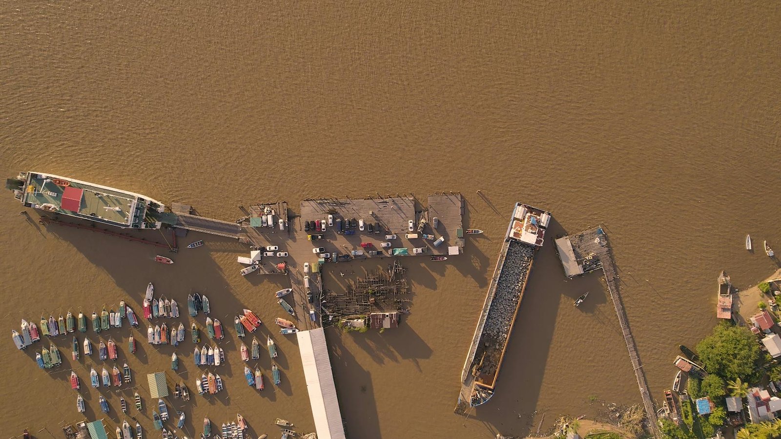 O que Significa ‘Meme Guiana Brasileira’? Desvendando a Origem e o Impacto Cultural