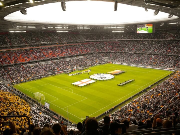 PSG e Chelsea: Entenda o Fenômeno da Busca Brasileira por Gigantes Europeus