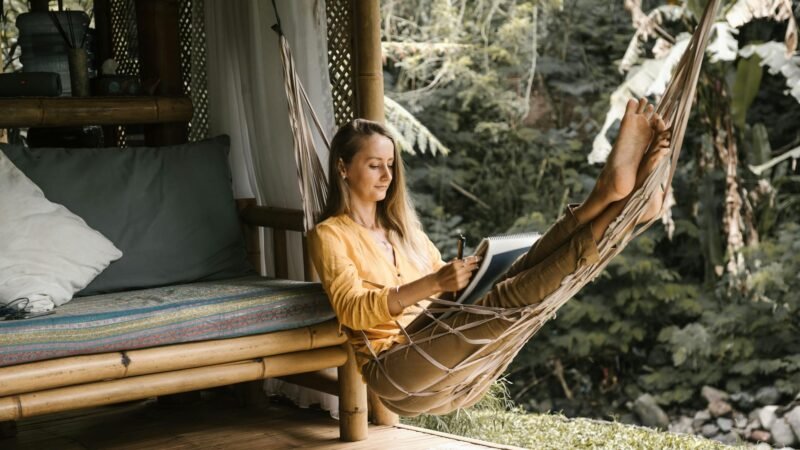 Slow living o que é e como desacelerar a vida moderna