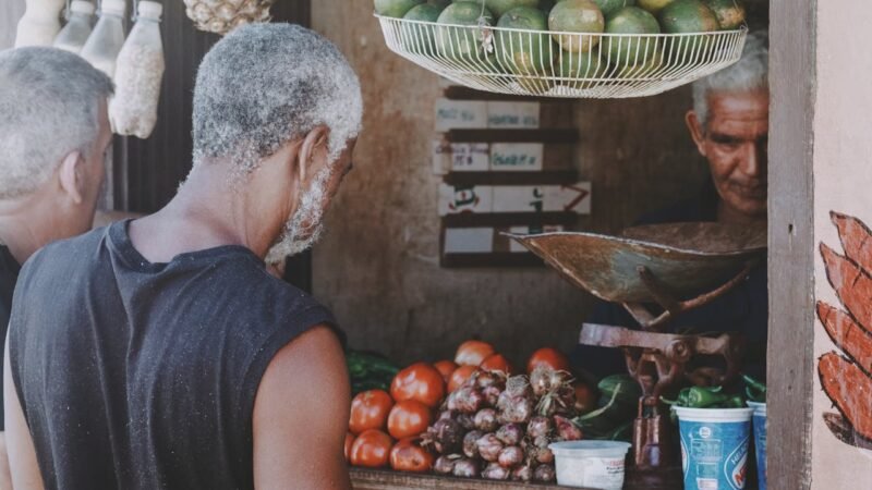 Como a economia local influencia a rotina em Divinópolis? 9 formas!