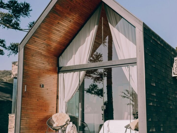 Como garantir acabamento perfeito em vidro na sua casa