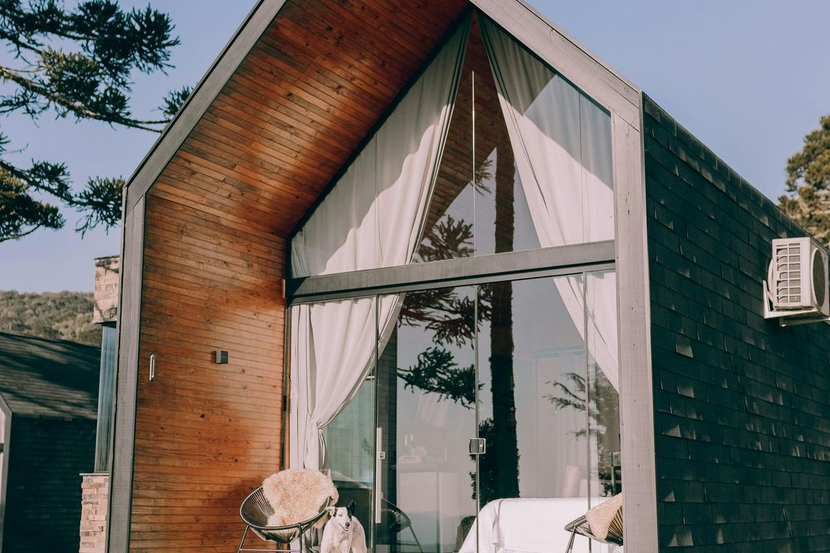 Como garantir acabamento perfeito em vidro na sua casa