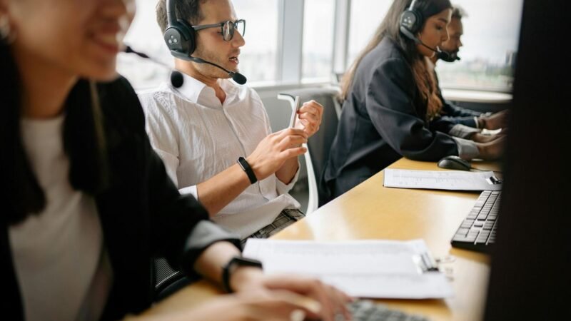 Como usar tecnologia para potencializar o atendimento humano